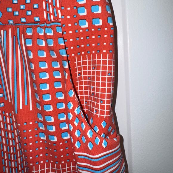 J. McLaughlin Dress /Orange Blue /Size Small/Short Sleeve Stretch Pockets - Picture 5 of 11